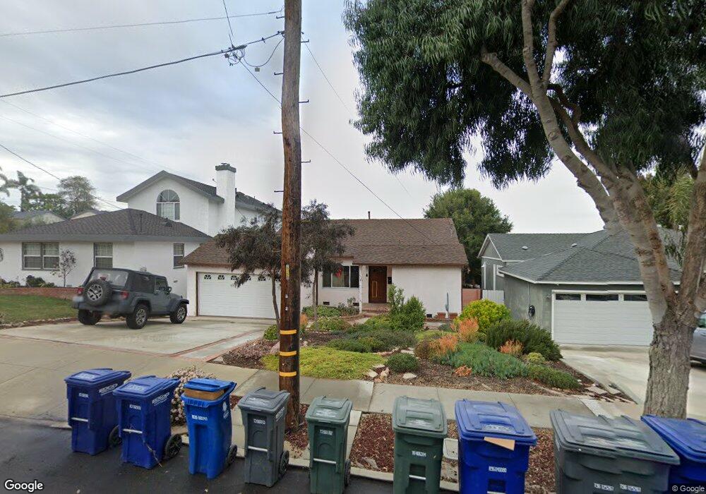 835 Eucalyptus Dr, El Segundo, CA 90245 - photo 1