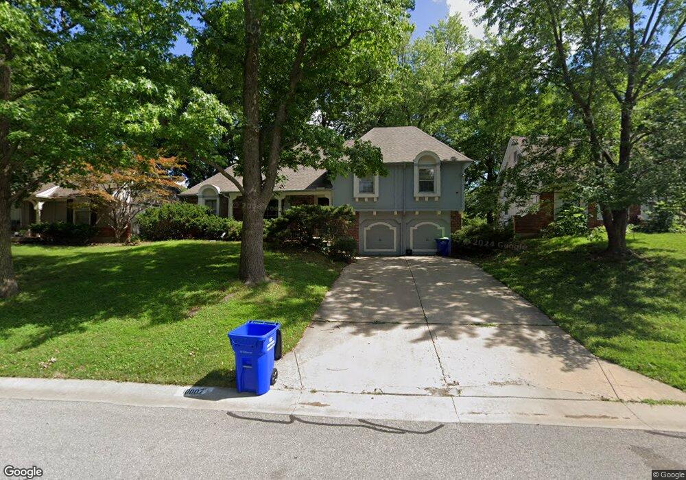 10007 W 70th Terrace, Shawnee, KS 66203 - photo 1