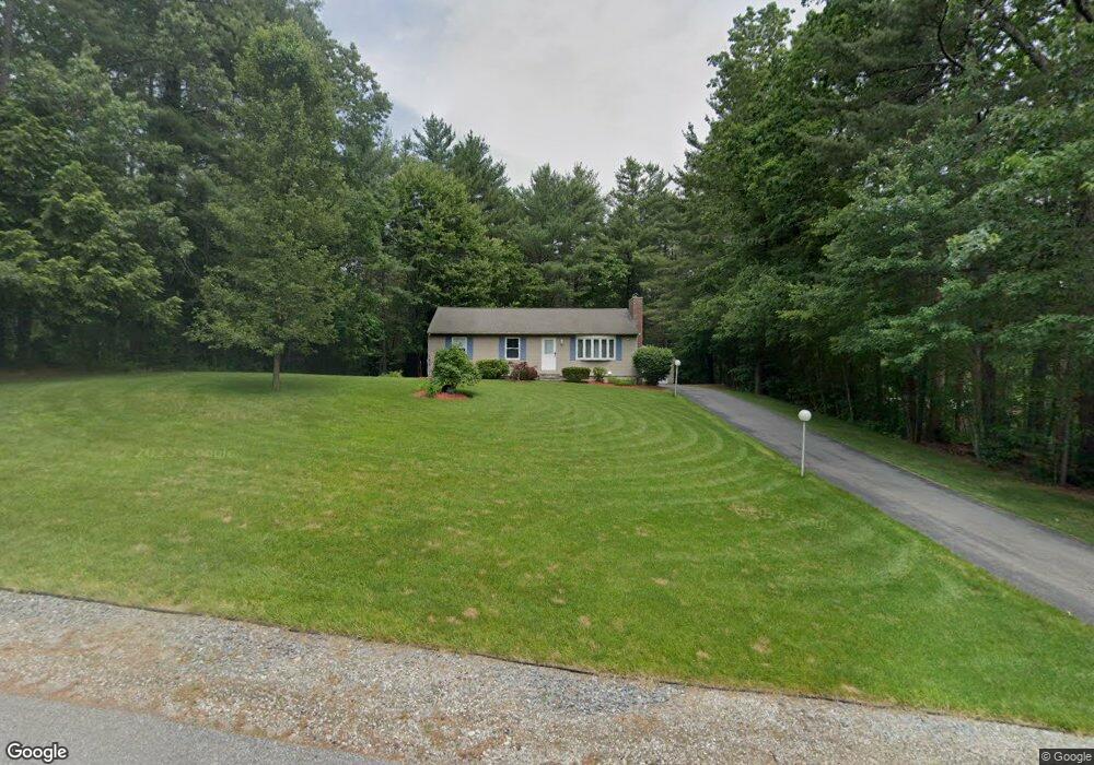 3 Nathan Dr, Litchfield, NH 03052 - photo 1