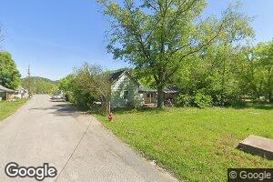 48 1st St, Gypsy, WV 26361