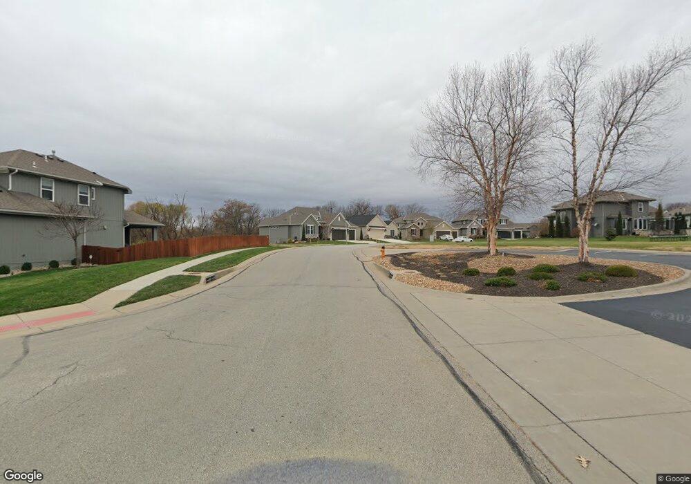 21719 W 61st St, Shawnee, KS 66218 - photo 1