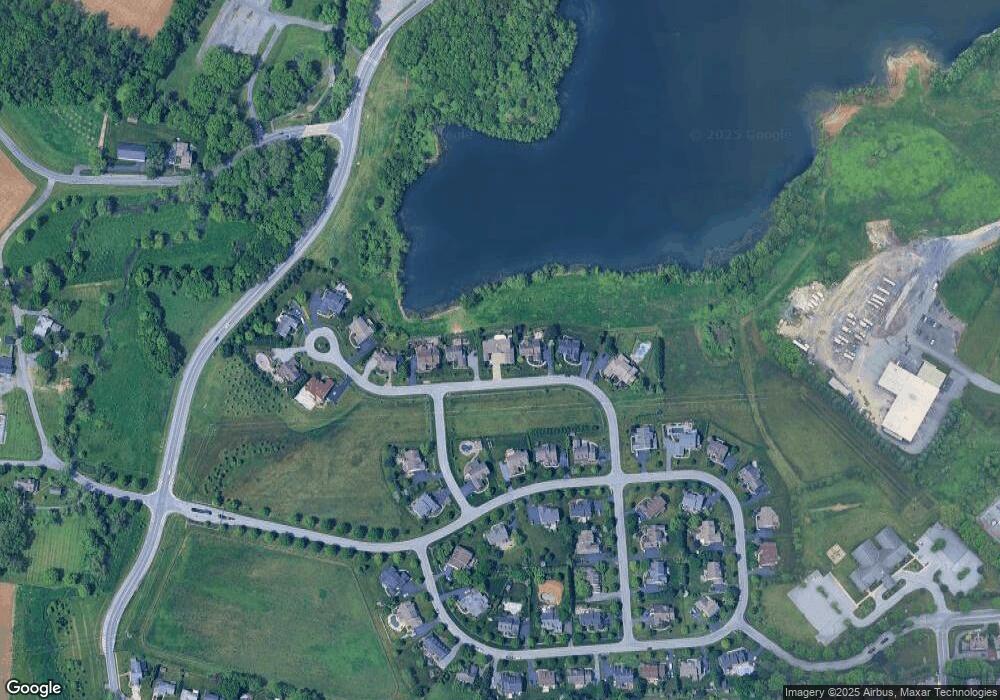 1409 Stone Ridge Rd, Reading, PA 19608 - photo 1