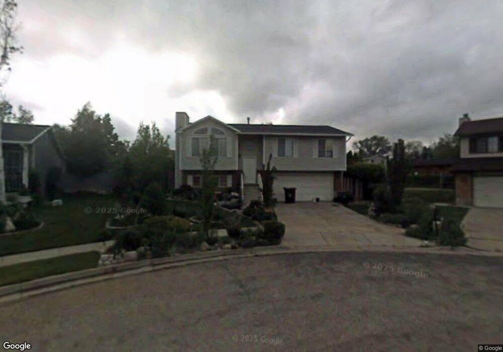 5558 S 3075 W, Roy, UT 84067 - photo 1