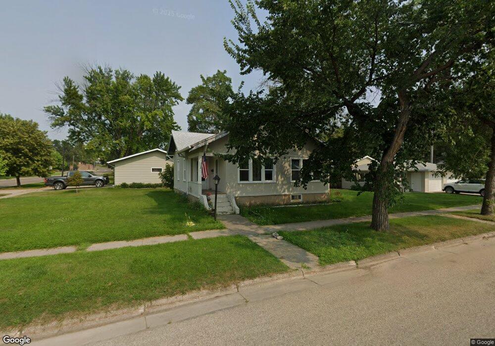 222 7th Ave NE, Jamestown, ND 58401 - photo 1