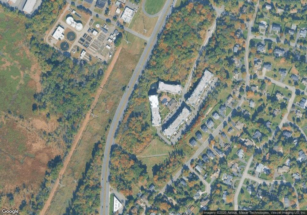 3305 Pointe Gate Dr, Livingston, NJ 07039 - photo 1