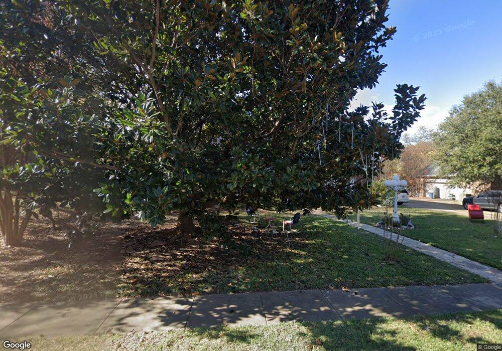 1201 Shannon Ln, Bedford, TX 76022 - photo 1