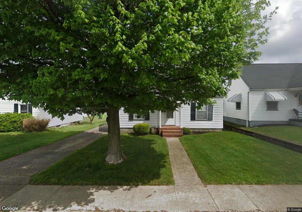 1622 Spring St, Coshocton, OH 43812 - photo 1