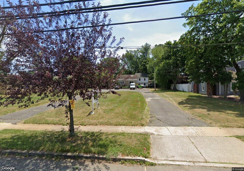 37 Throckmorton Ln, Old Bridge, NJ 08857 - photo 1