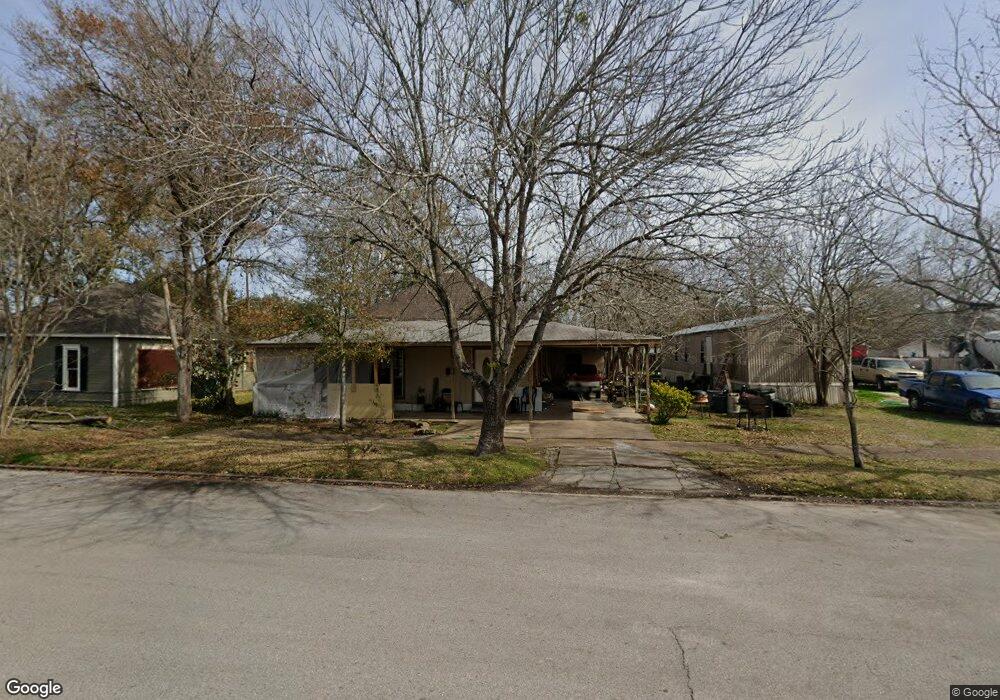 1305 3rd St, Rosenberg, TX 77471 - photo 1
