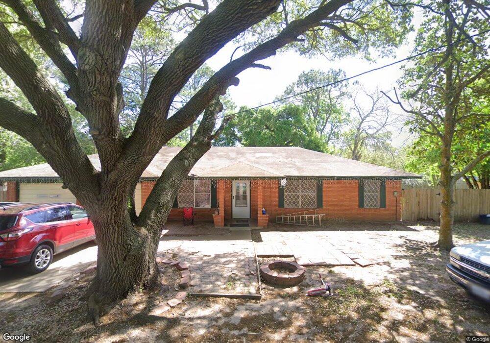 4203 Hines Ln, Bay City, TX 77414 - photo 1