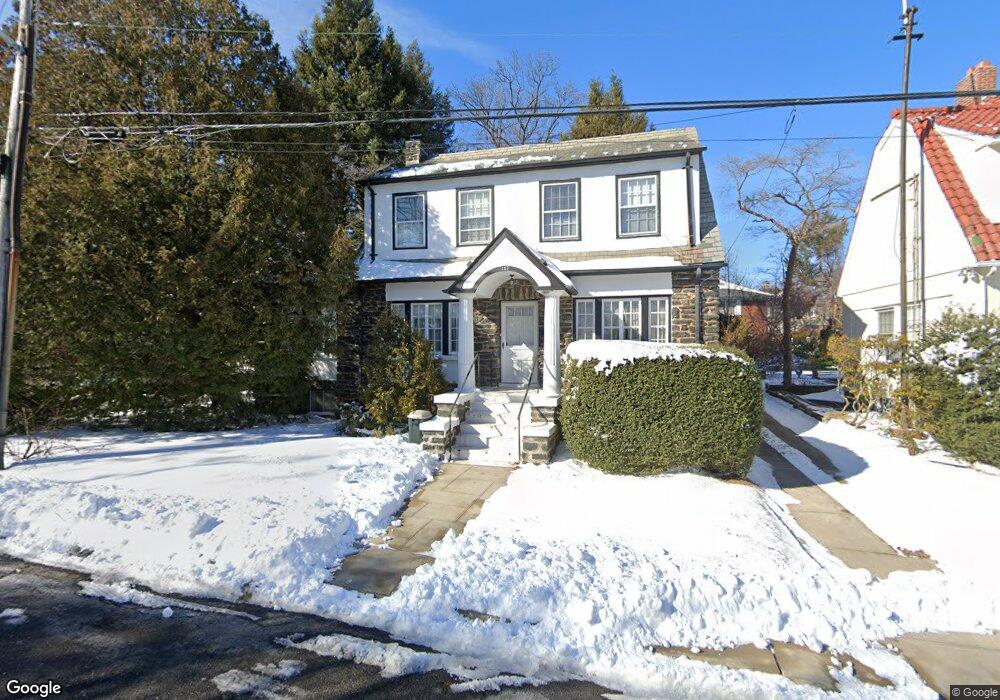 157 Ritchie Dr, Yonkers, NY 10705 - photo 1