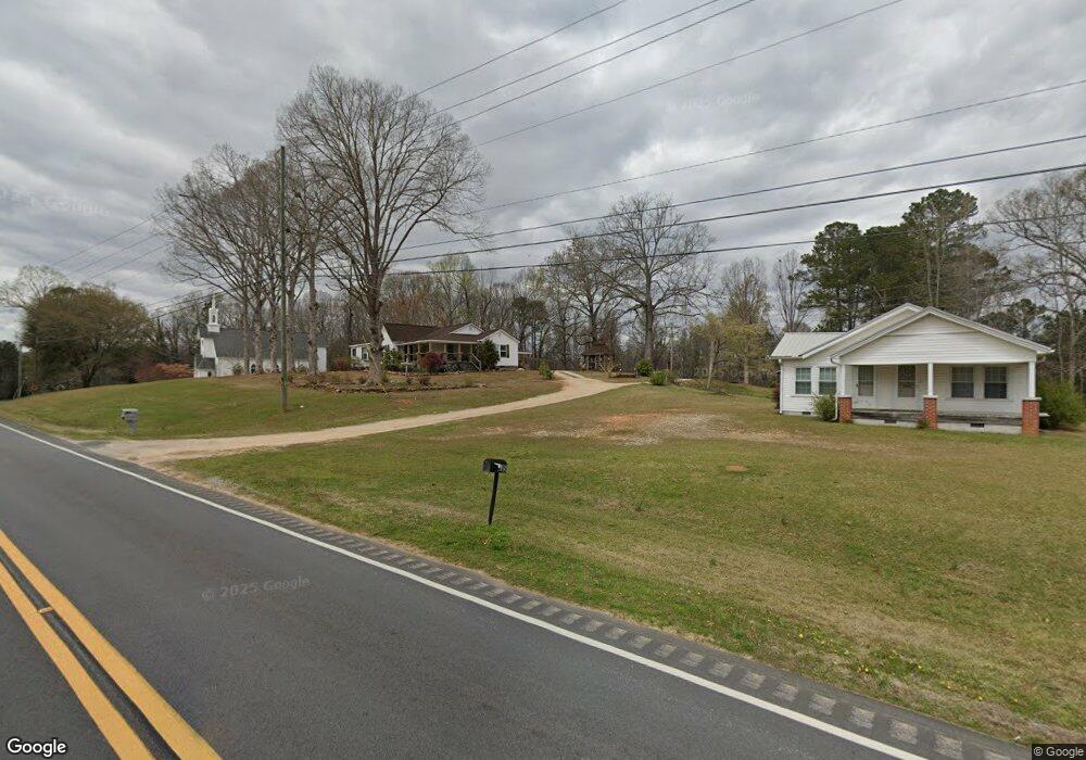 835 Rock Mills Rd, Roanoke, AL 36274 - photo 1