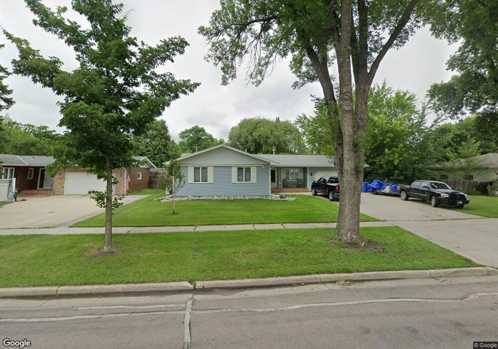 209 28th Ave N, Fargo, ND 58102 - photo 1