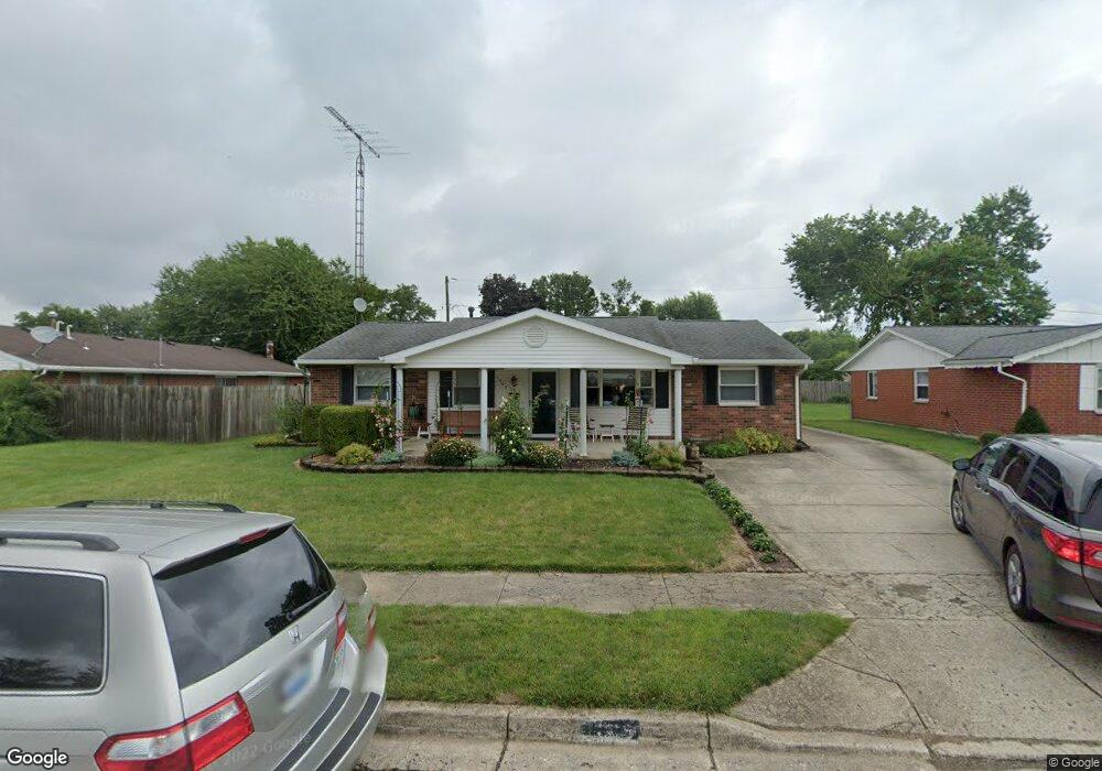 1585 Seneca Dr, Xenia, OH 45385 - photo 1