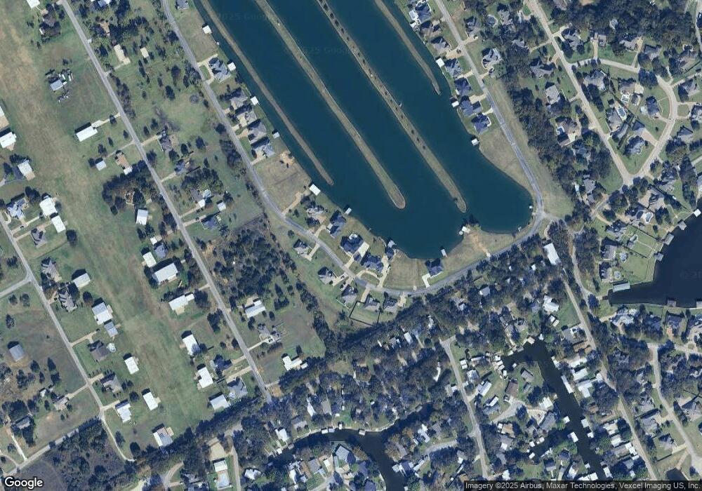 3804 Upper Lake Cir, Granbury, TX 76049 - photo 1