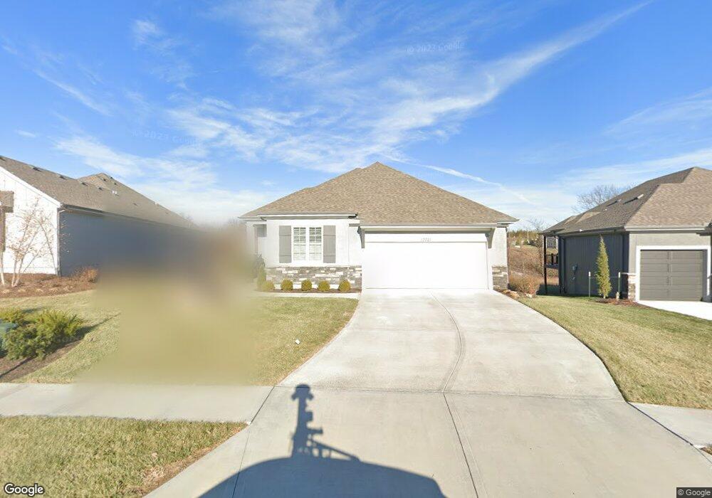 13721 Bentley St, Overland Park, KS 66221 - photo 1