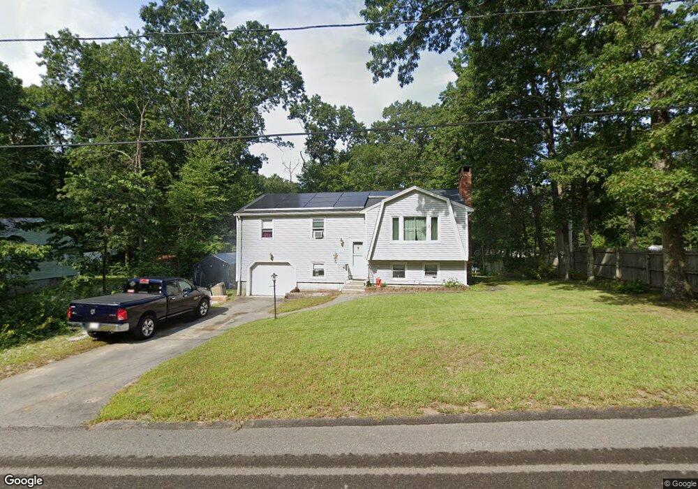 44 Little Tree Ln, Bellingham, MA 02019 - photo 1