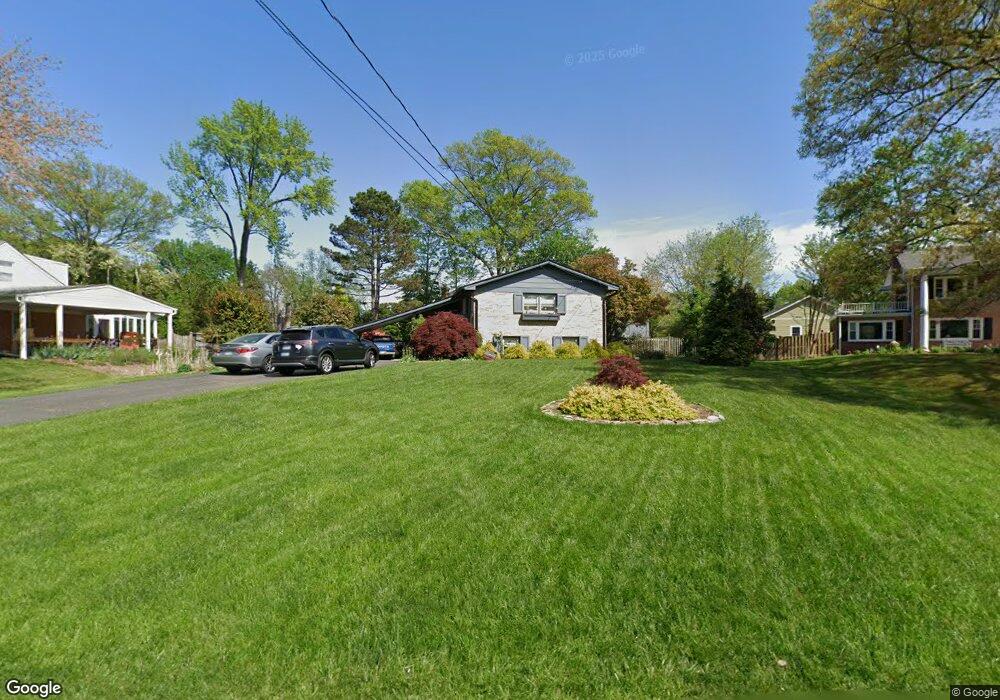 9019 Greylock St, Alexandria, VA 22308 - photo 1