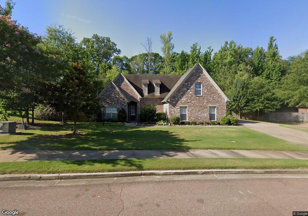 691 Shadow View Dr, Hernando, MS 38632 - photo 1