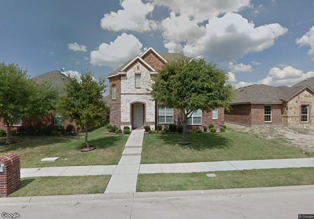 687 Austin Ln, Lavon, TX 75166 - photo 1