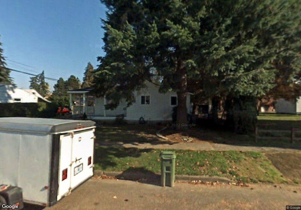 512 S Columbia St, Newberg, OR 97132 - photo 1