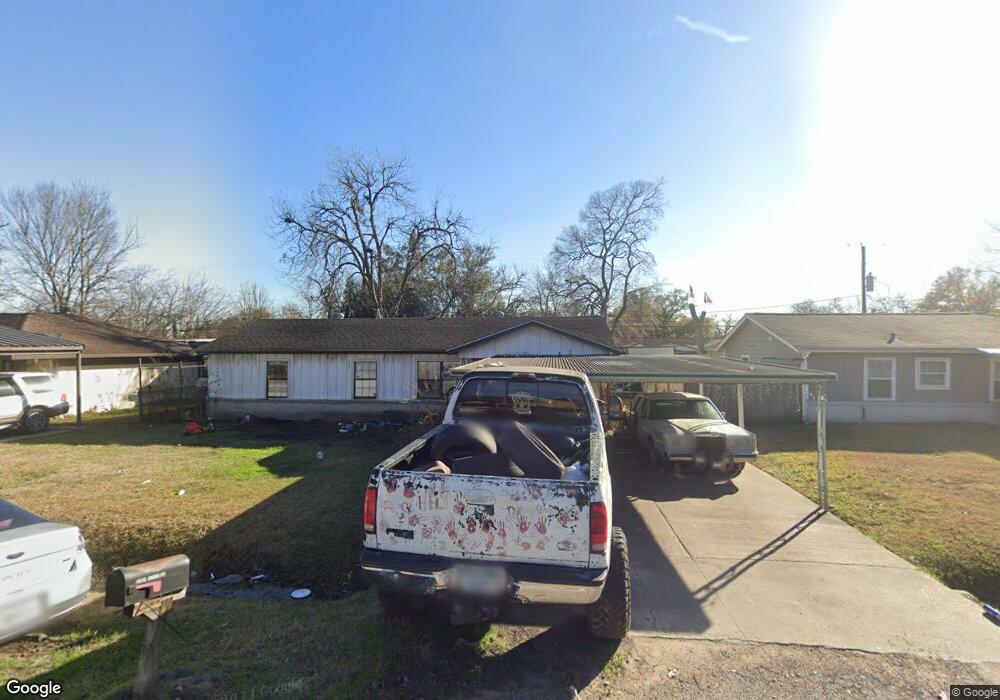 2318 Sunny Dr, Houston, TX 77093 - photo 1