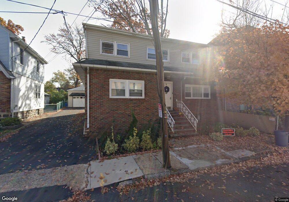 742 Jefferson Ave unit 2, Cliffside Park, NJ 07010 - photo 1