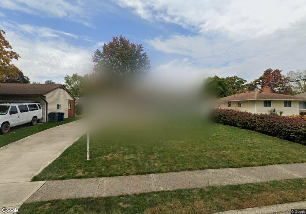 1033 Bellflower Ave, Columbus, OH 43204 - photo 1