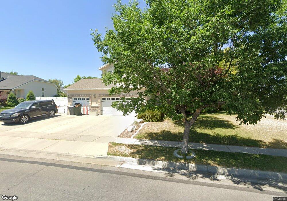 9622 S Skye Park Rd, South Jordan, UT 84095 - photo 1