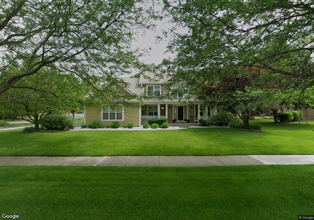 2204 Snow Creek Rd, Naperville, IL 60564 - photo 1