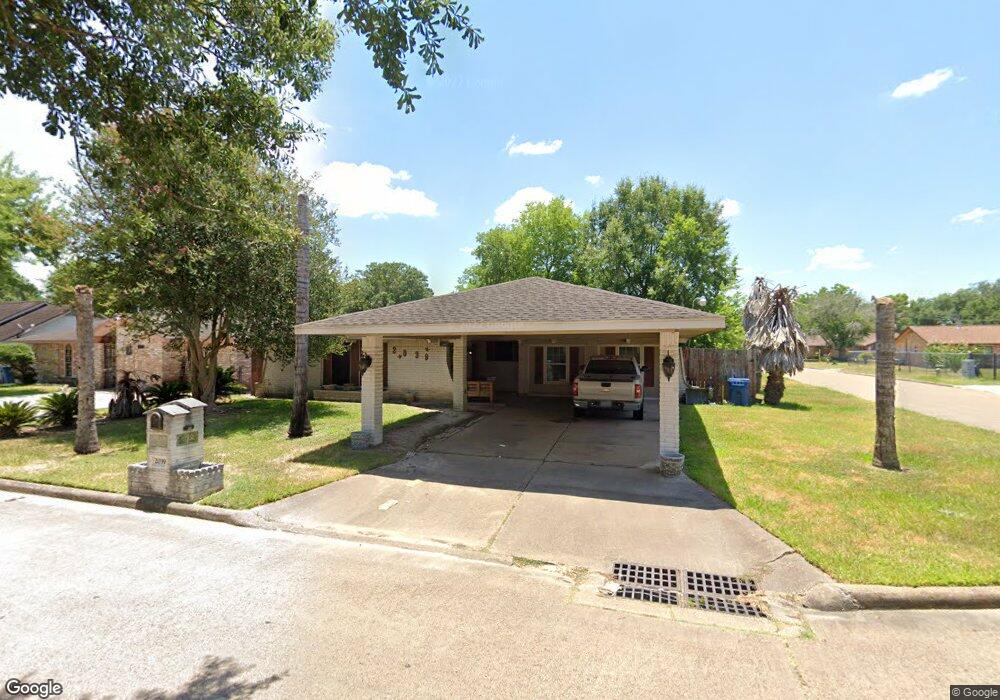 2039 Mosher Ln, Houston, TX 77088 - photo 1