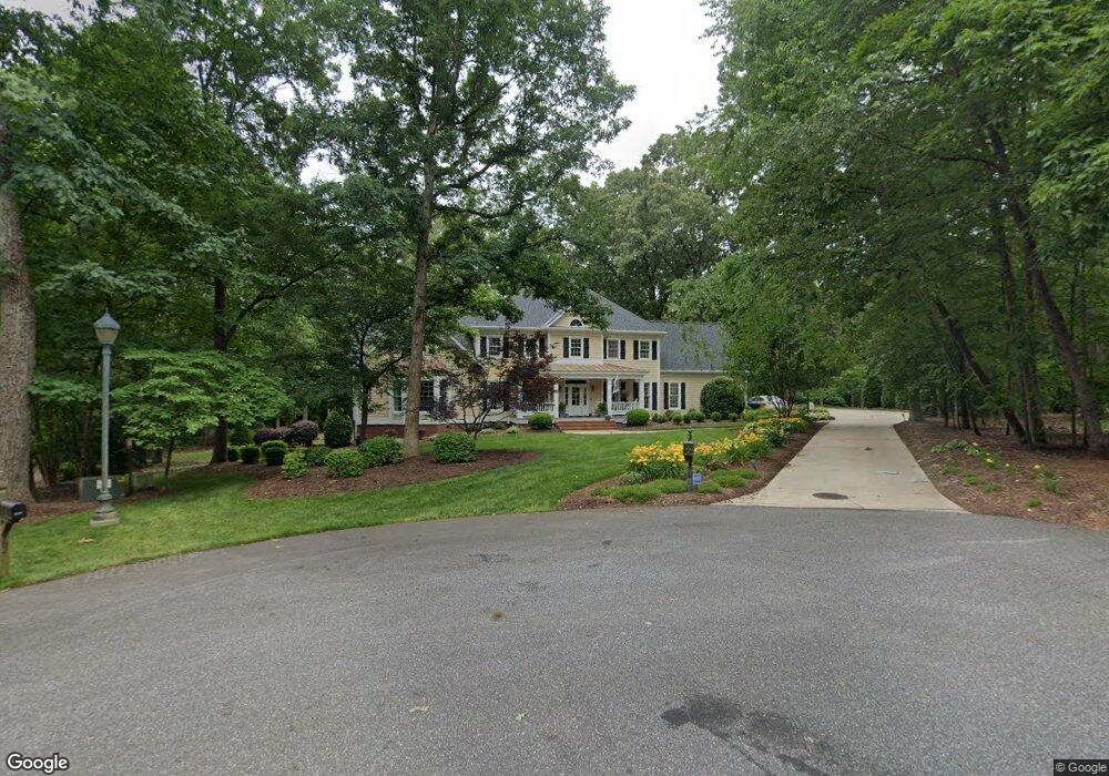 705 Maplewood Ln, Statesville, NC 28625 - photo 1