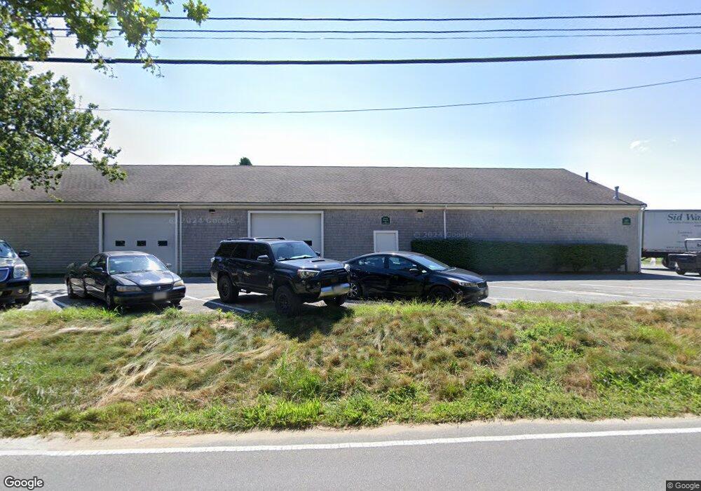 127 Quissett Ave, Falmouth, MA 2543 - photo 1