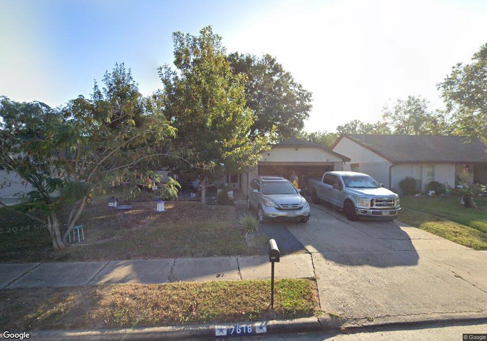 7618 Western Oak Ln, Houston, TX 77040 - photo 1