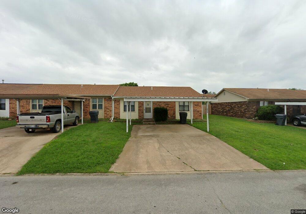 1614 N Cedar Loop, Ardmore, OK 73401 - photo 1