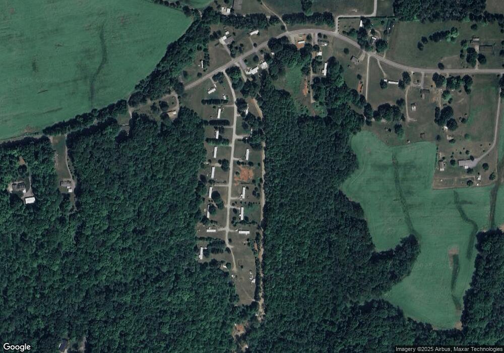 127 Bridges Creek Dr, Statesville, NC 28625 - photo 1