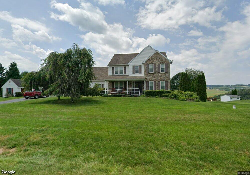 524 Gables View Ln, Felton, PA 17322 - photo 1