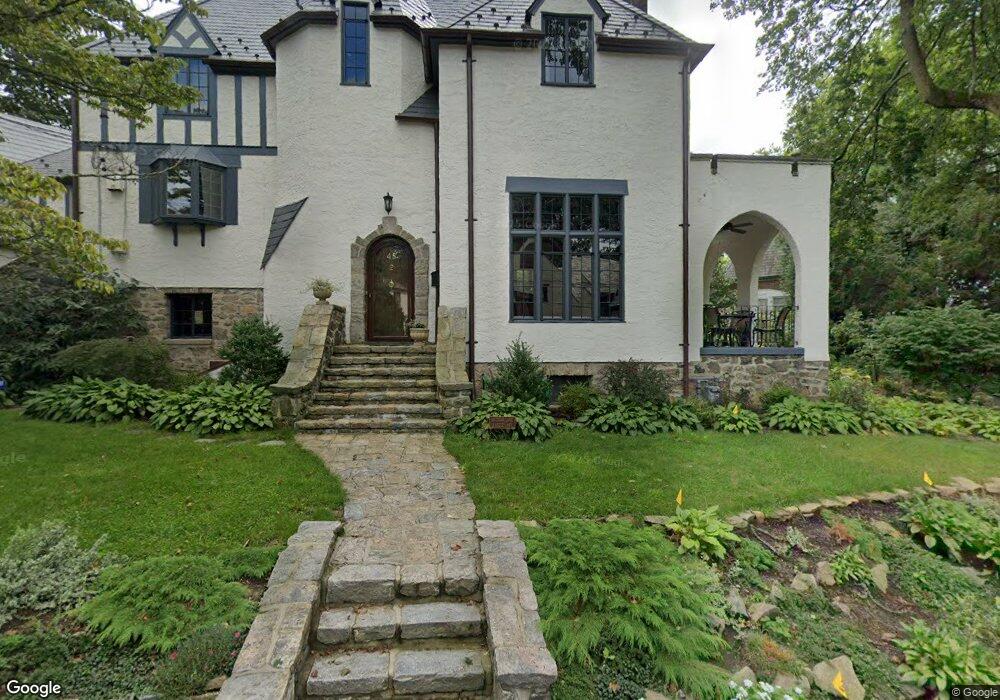 2 Adele Ln, Bronxville, NY 10708 - photo 1