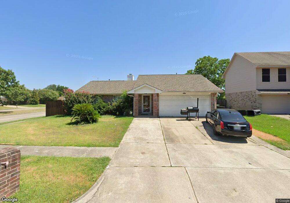 9403 Lettie Ave, Houston, TX 77075 - photo 1