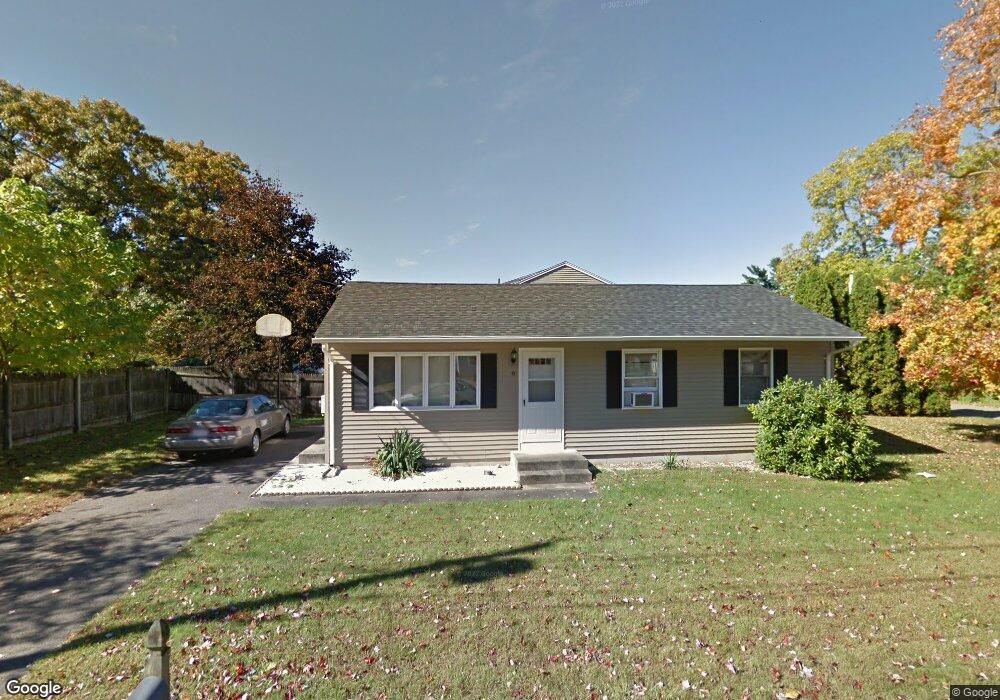 8 Andrew St, Ludlow, MA 01056 - photo 1