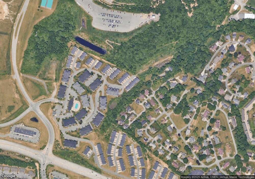 2002 Country View Ln, Morgantown, WV 26505 - photo 1