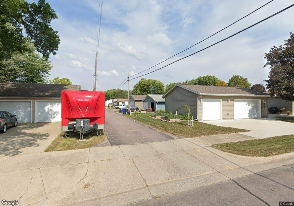 1315 N Franklin St, New Ulm, MN 56073 - photo 1