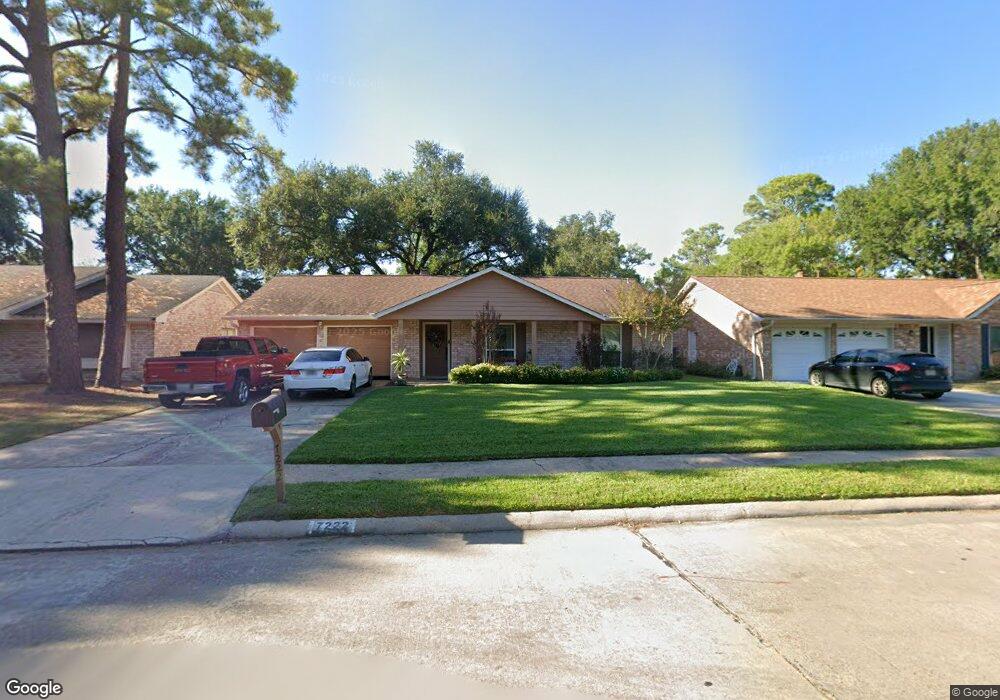 7222 Woodfern Dr, Houston, TX 77040 - photo 1