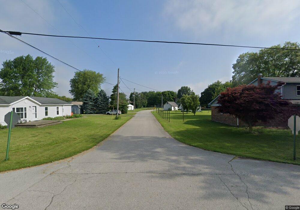 510 E Park St, Windfall, IN 46076 - photo 1