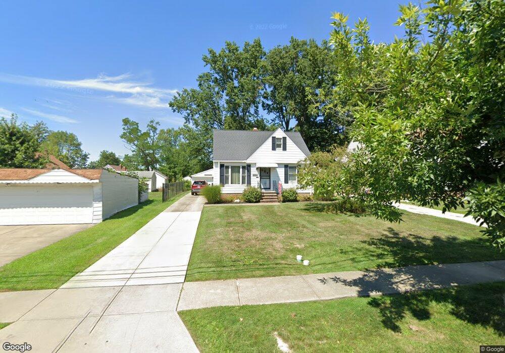 30011 Dorothy Dr, Wickliffe, OH 44092 - photo 1