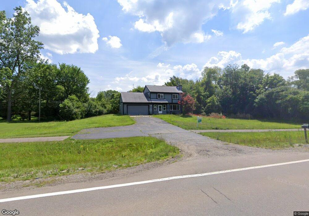 1525 Hiller Rd unit Bldg-Unit, West Bloomfield, MI 48324 - photo 1