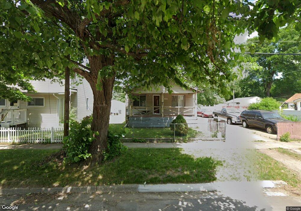1705 Arizona Ave, Flint, MI 48506 - photo 1