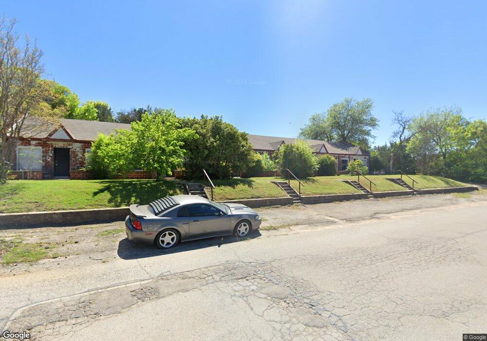 1109 W Spring St, Weatherford, TX 76086 - photo 1