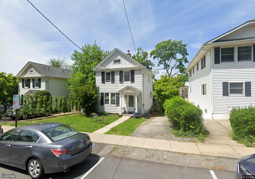 16 S Buckhout St, Irvington, NY 10533 - photo 1