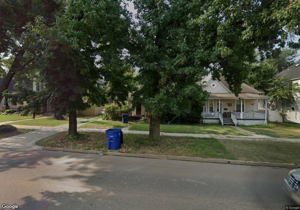 407 E Noble Ave, Guthrie, OK 73044 - photo 1